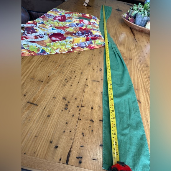 Vintage Fruit Half Apron Apple Grapes Pears Cherries Blueberries - Picture 5 of 6